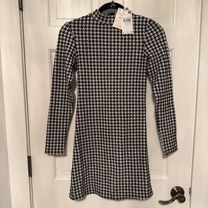 Houndstooth long sleeve dress